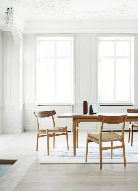 Hovedbilde Carl Hansen & Søn CH23 Spisestol hvitoljet eik