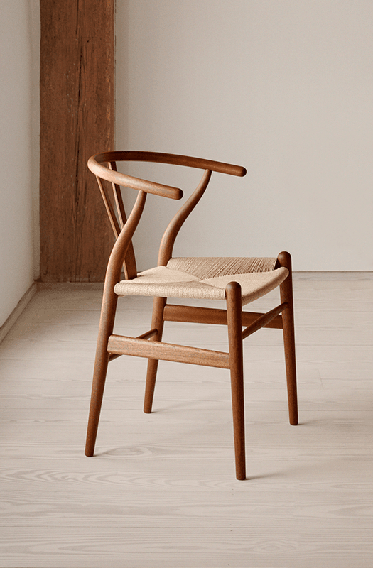 Carl Hansen & Søn CH24 Y-Stolen Mahogany / Naturflett