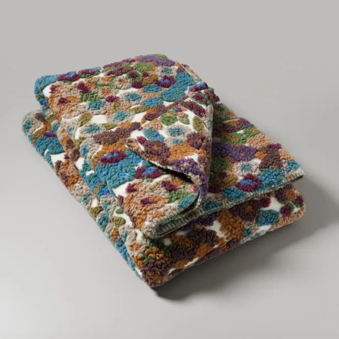 Hovedbilde Kitty Sablu Aurora Flowers Ullteppe 150x190 cm