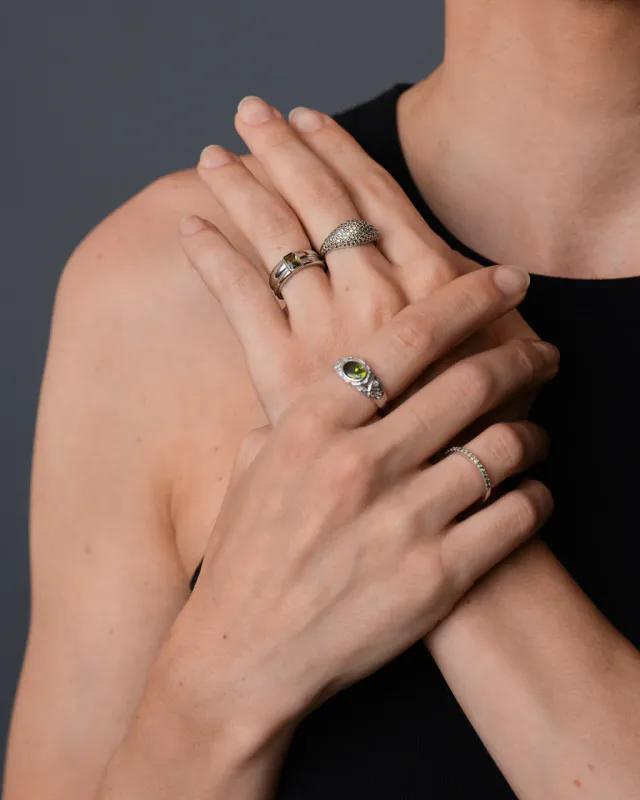 Philippa Studios - Dome Pave Peridot Ring Sølv 50