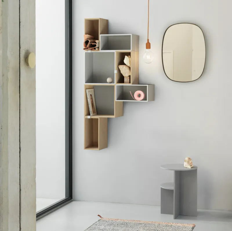Muuto Framed Mirror Small Taupe/Taupe
